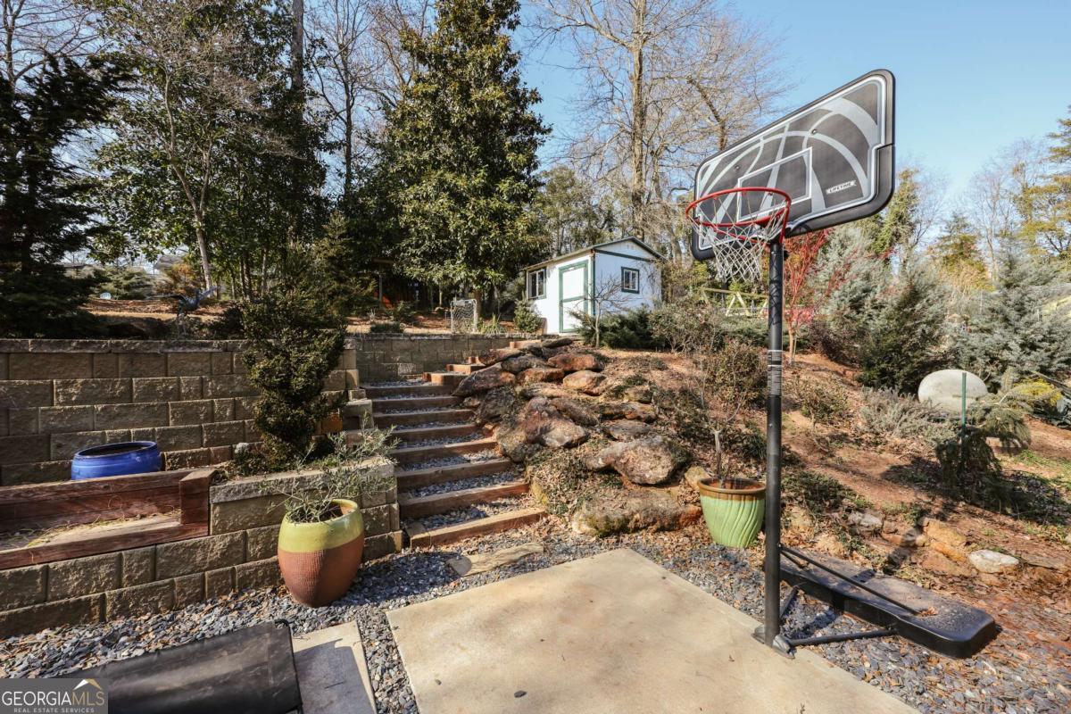 150 Gran Ellen Drive