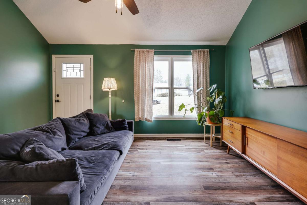 149 Hunters Crossing Road