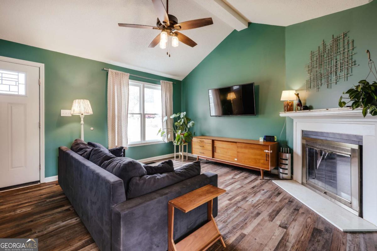 149 Hunters Crossing Road