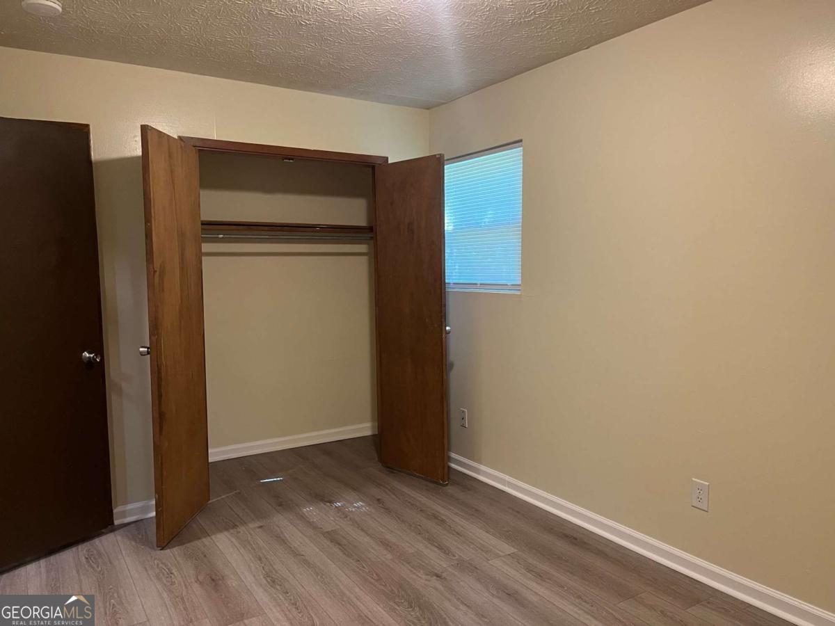 230/232 Rustwood Drive