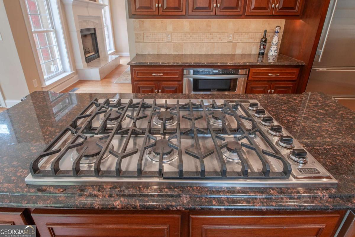 1221 Knob Creek Drive