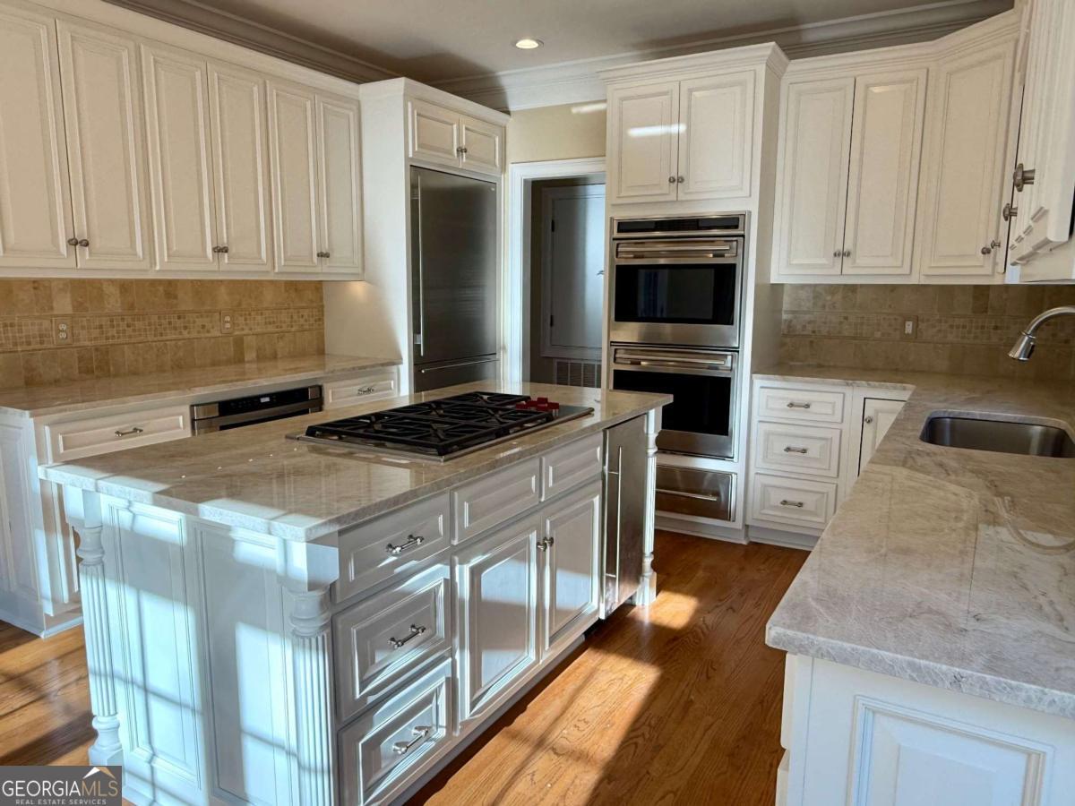 1221 Knob Creek Drive