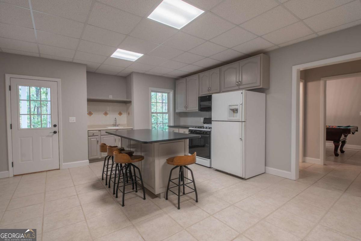 1221 Knob Creek Drive