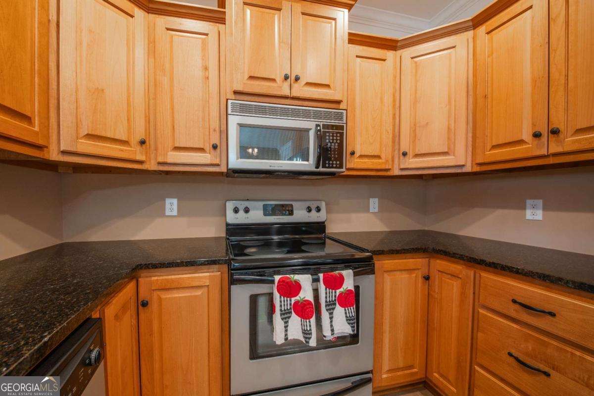 185 Huntington Shoals Drive