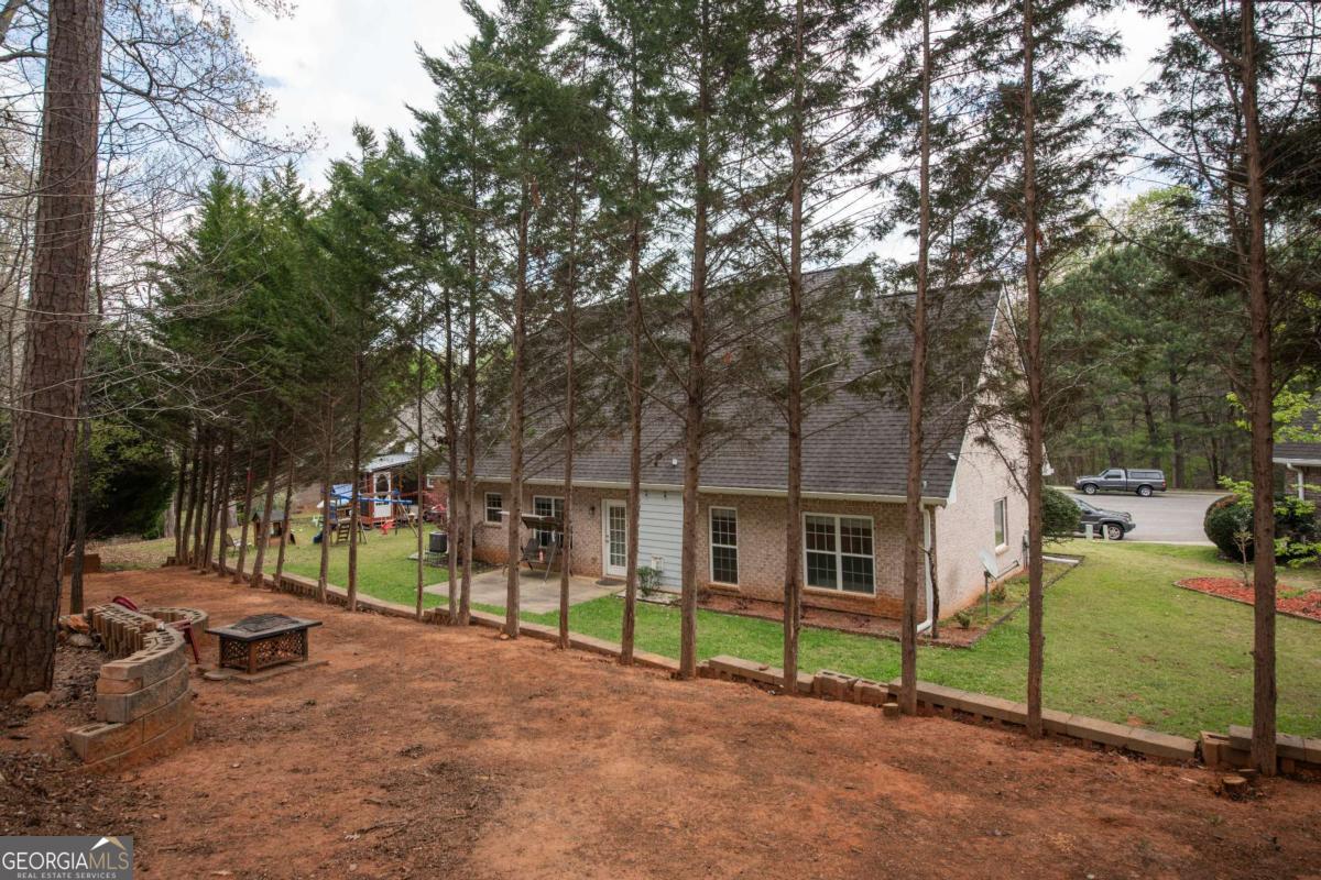 185 Huntington Shoals Drive