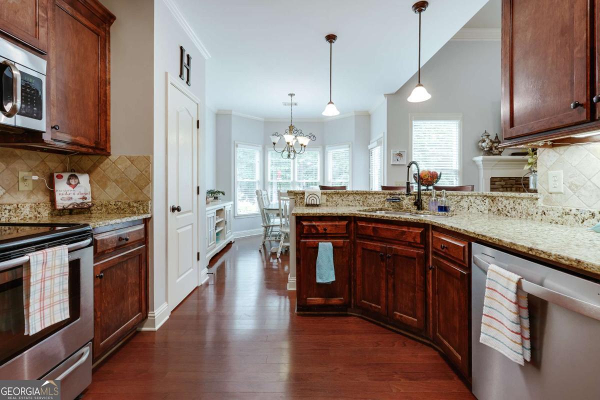 228 Falling Shoals Drive