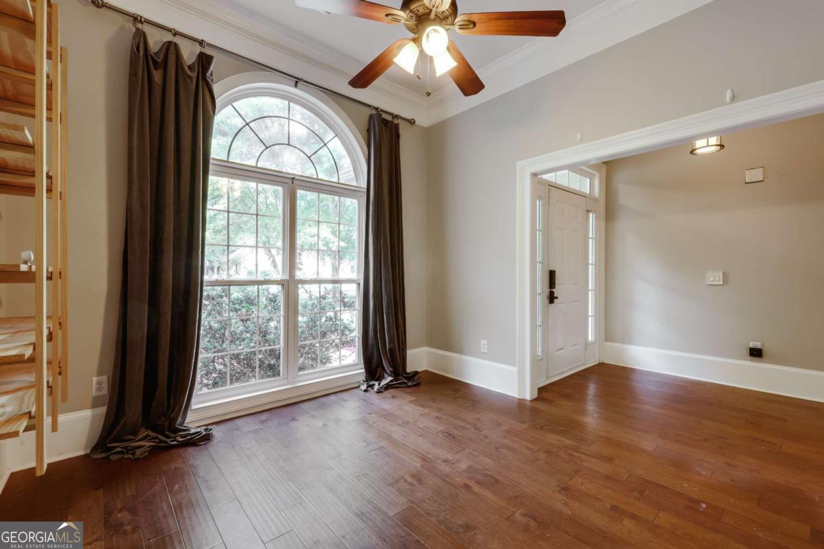 183 Oak Meadows Drive