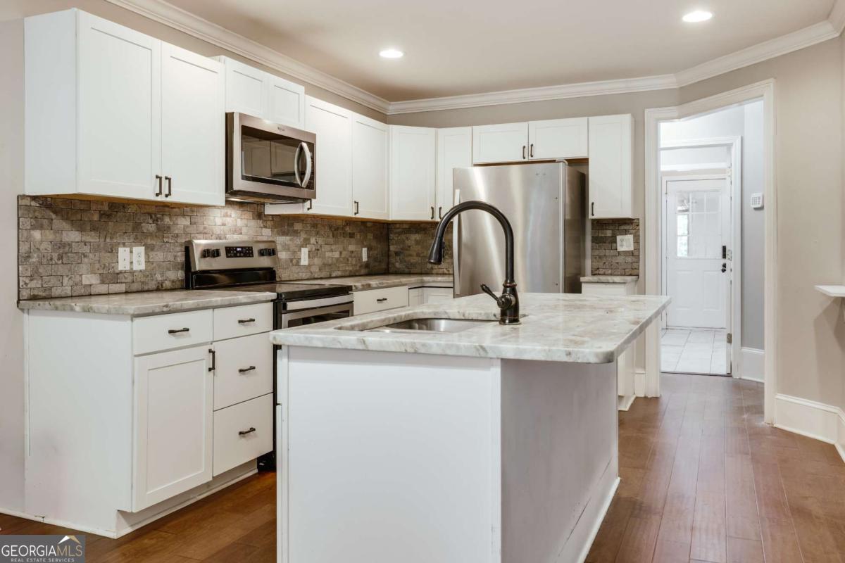 183 Oak Meadows Drive