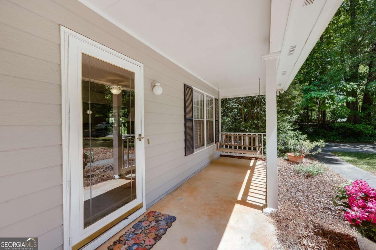 180 Pointers Ridge Drive