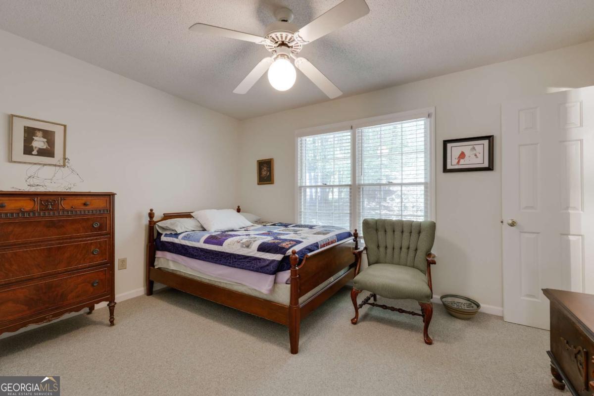 180 Pointers Ridge Drive