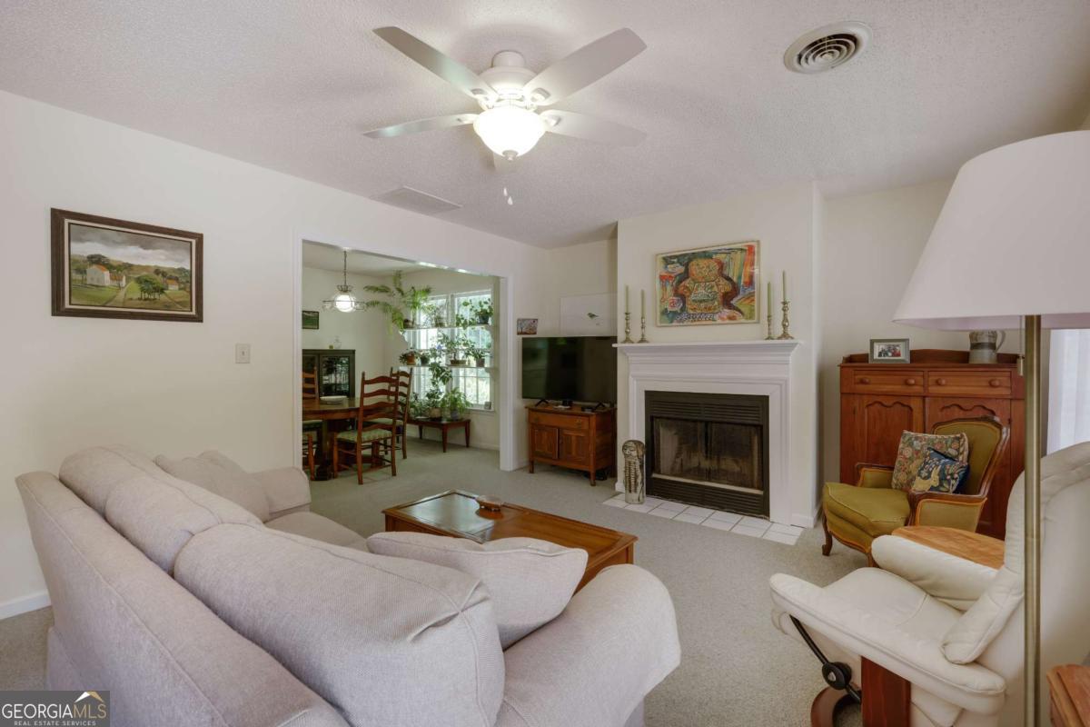 180 Pointers Ridge Drive