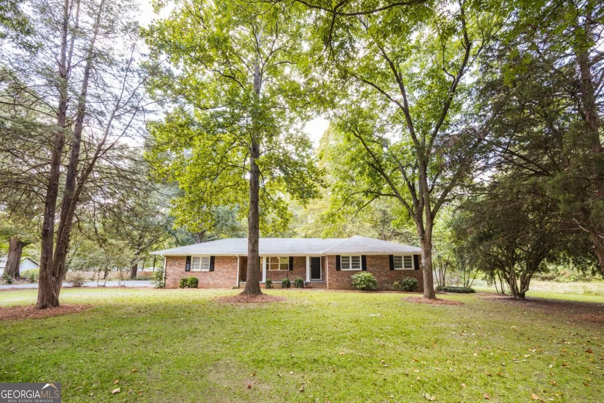 1186 ROBERT HARDEMAN Road