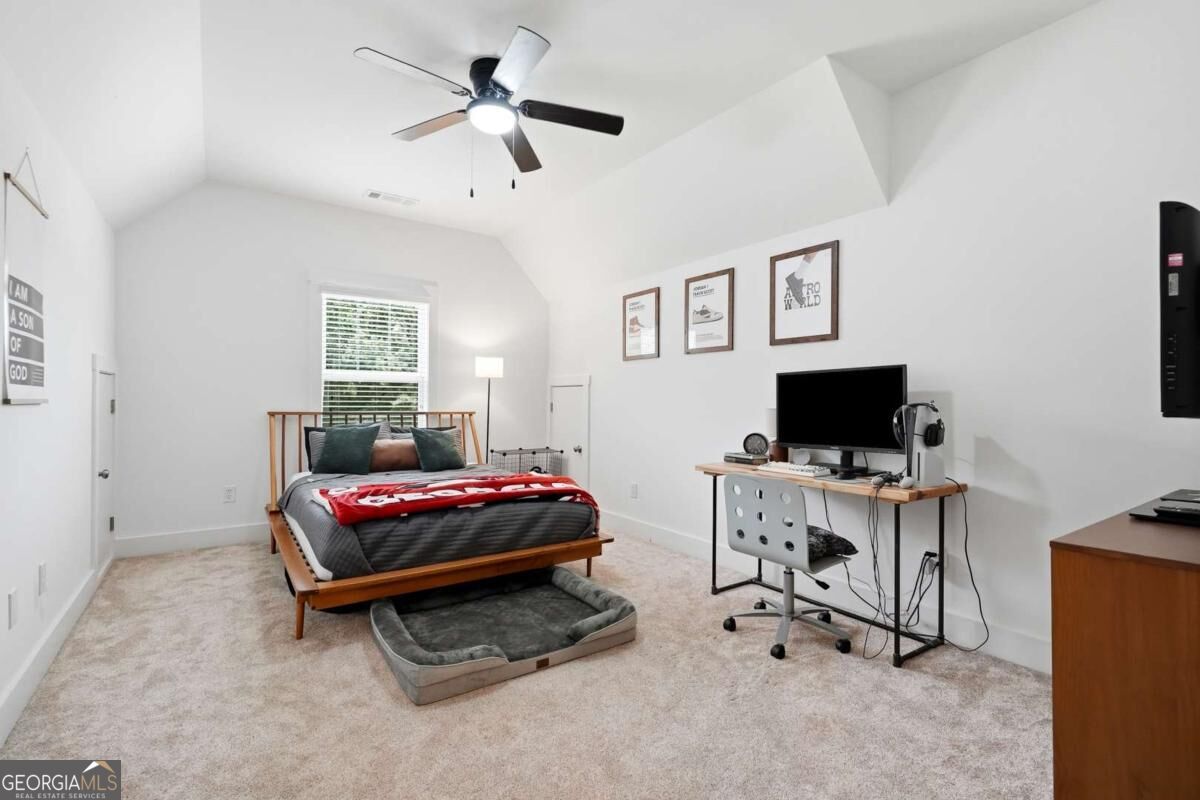 2049 Chestnut Oak Trail