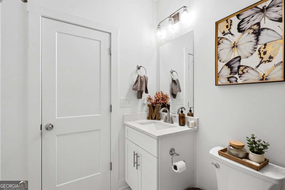 2049 Chestnut Oak Trail