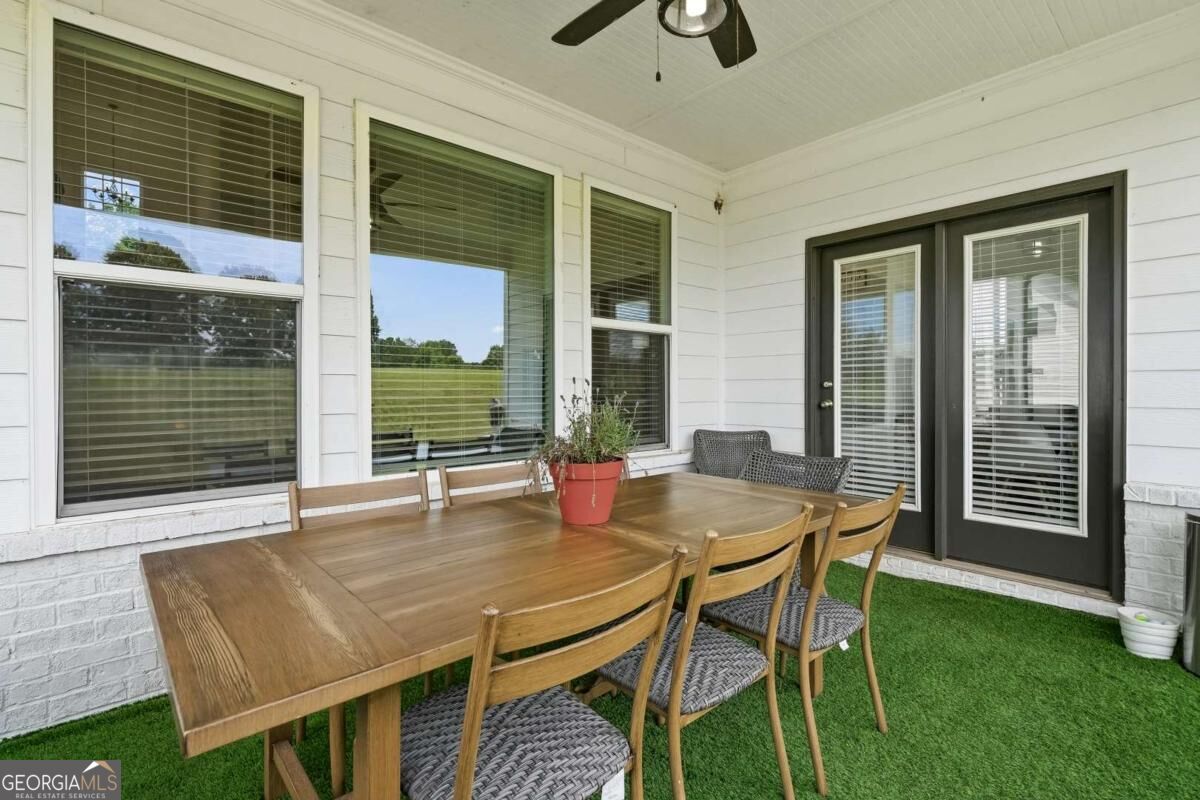 2049 Chestnut Oak Trail