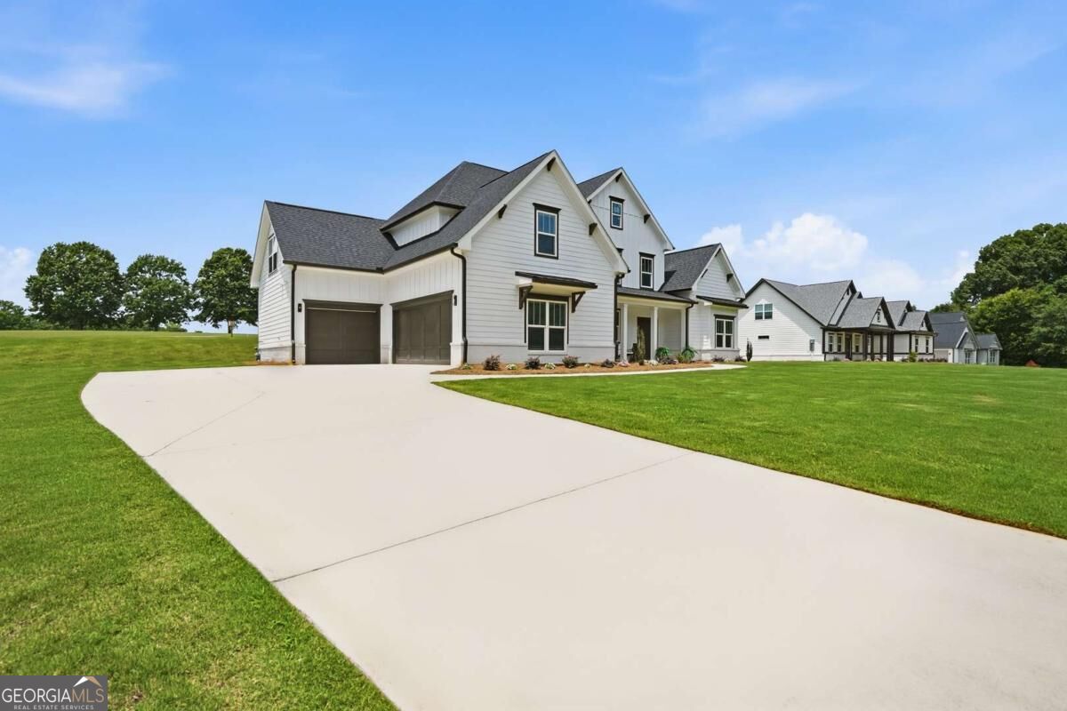 2049 Chestnut Oak Trail