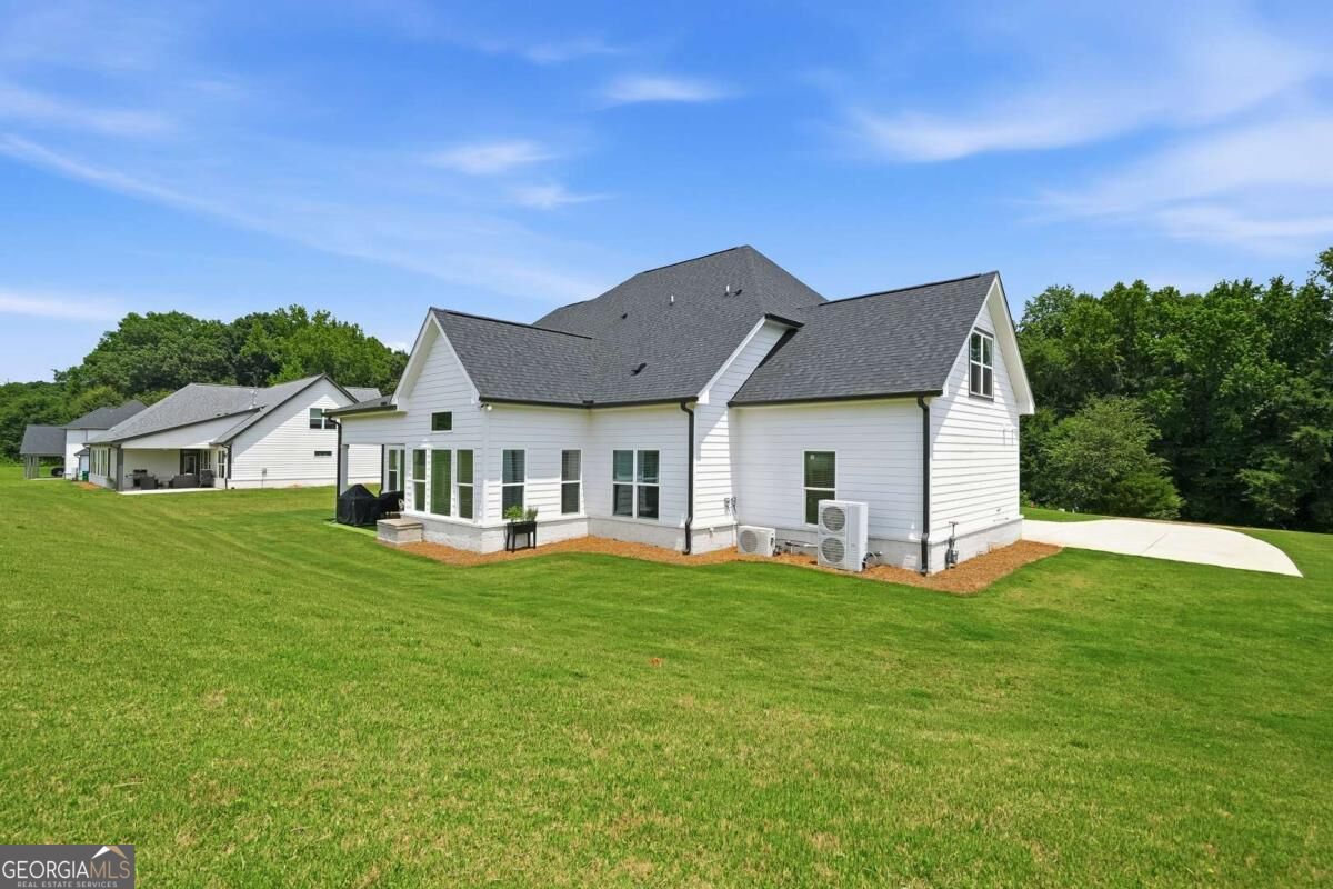 2049 Chestnut Oak Trail