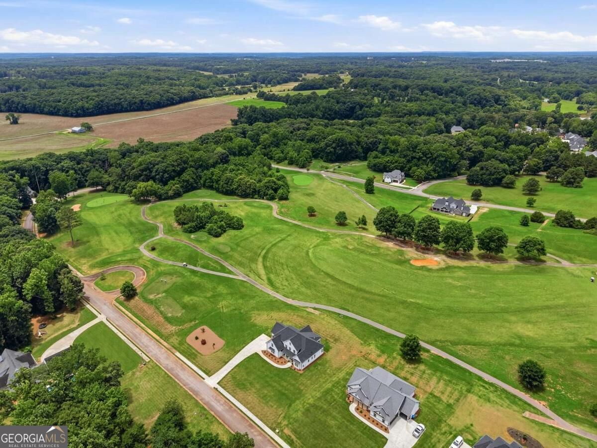 2049 Chestnut Oak Trail