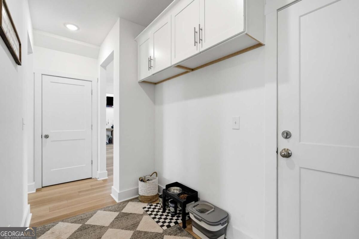 2049 Chestnut Oak Trail