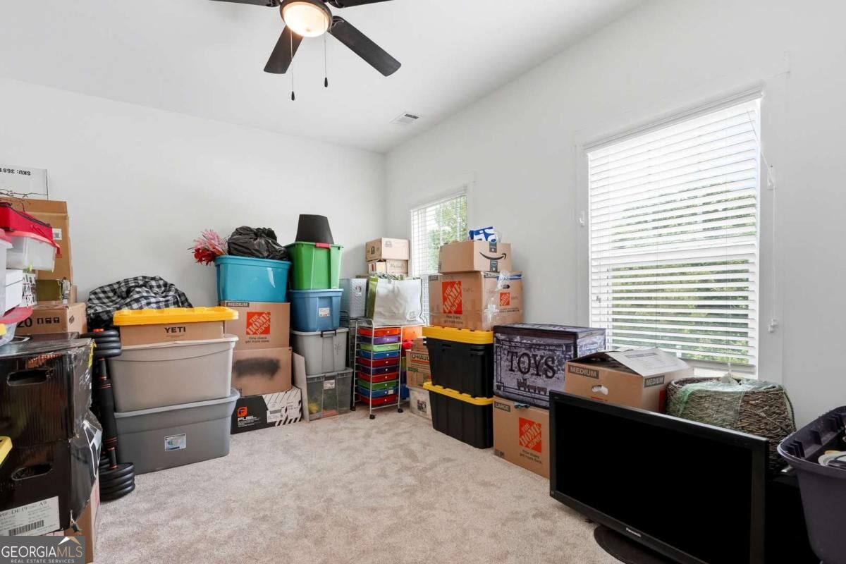 2049 Chestnut Oak Trail