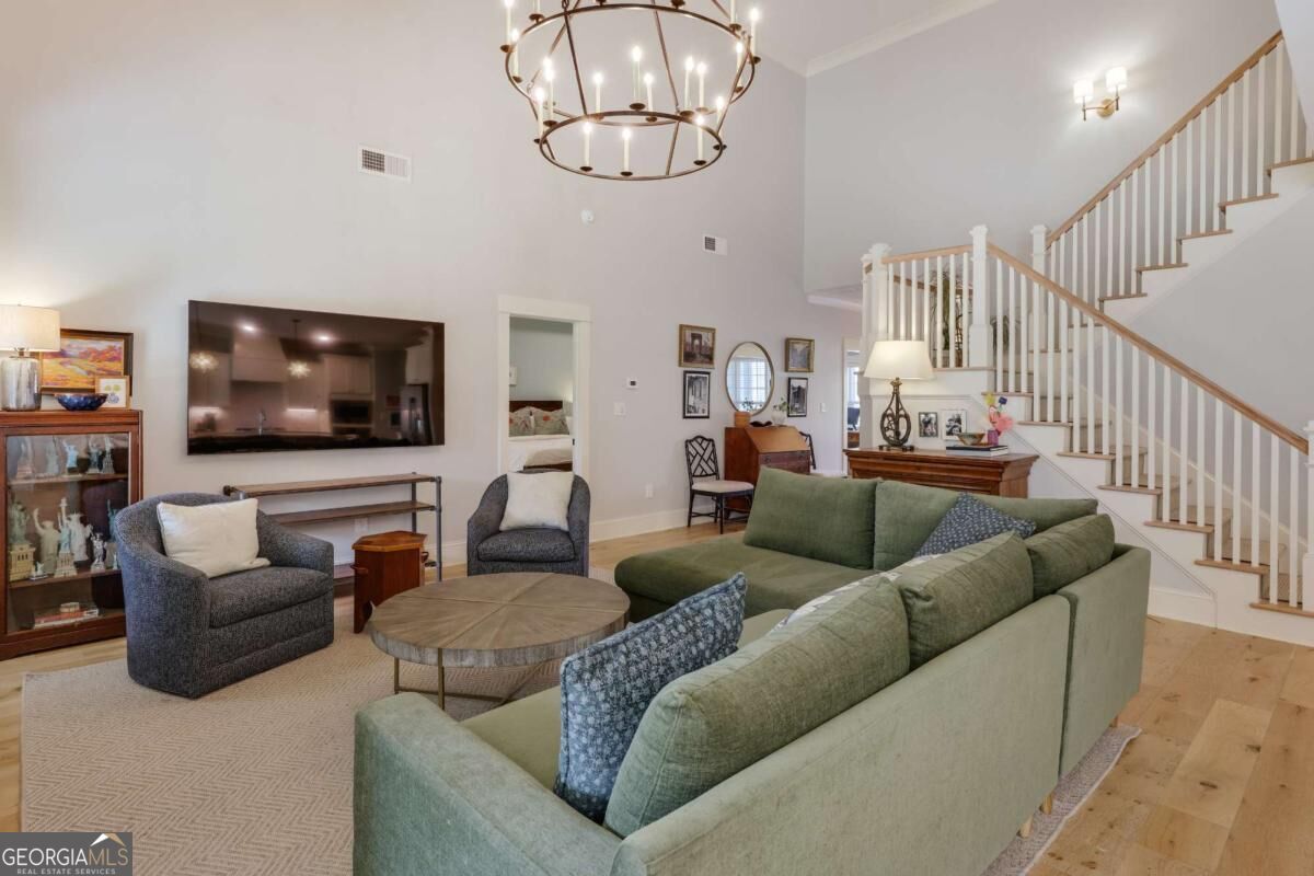 1554 Morningside Way