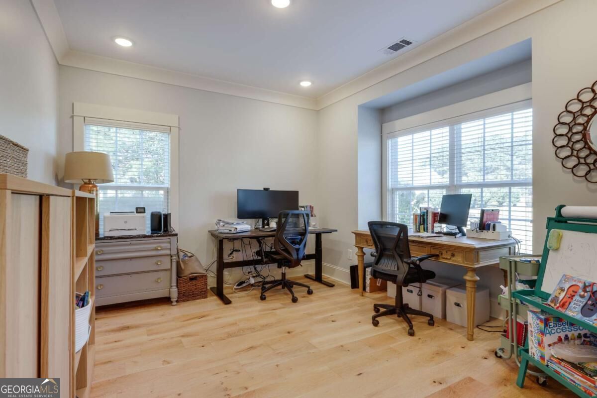 1554 Morningside Way