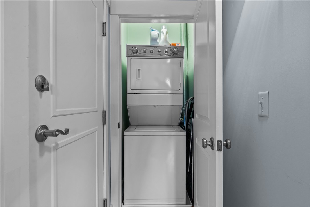 426 Spring Street 203