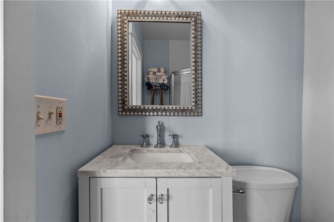 426 Spring Street 203