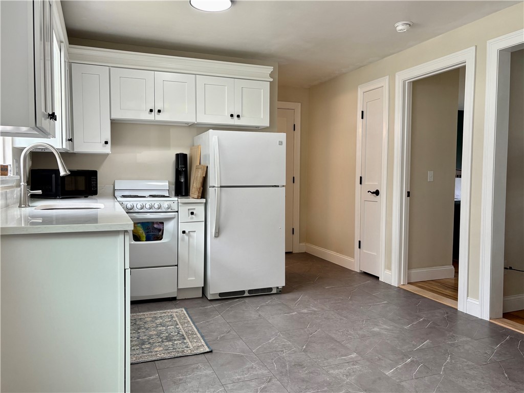 70 Carroll Avenue 1210