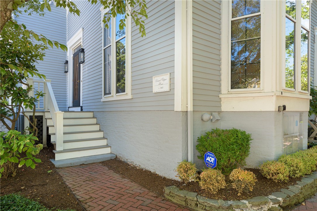 83 John Street