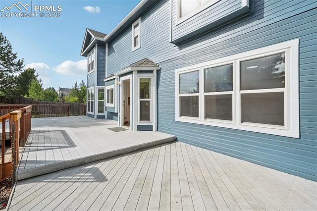 2460 Dunwood Court