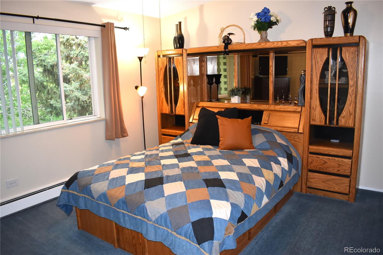 350 S Clinton Street Unit: 11D