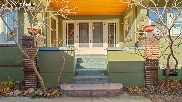 1927 N Nevada Avenue