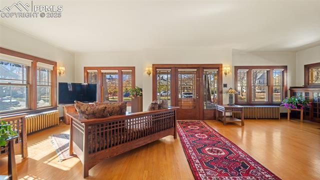 1927 N Nevada Avenue