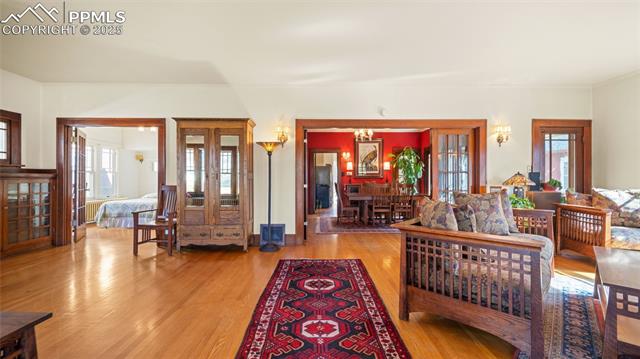 1927 N Nevada Avenue