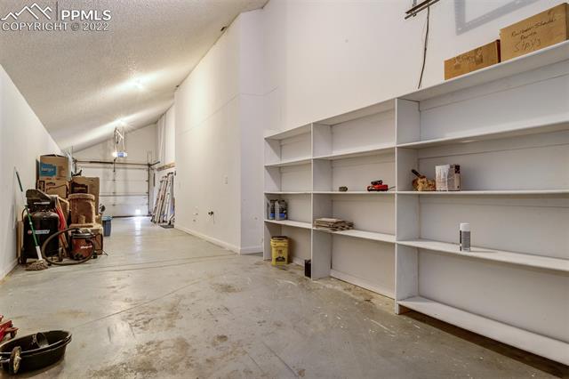 10445 Rolling Ridge Road