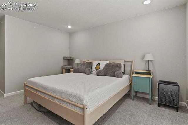 3439 Berg Point