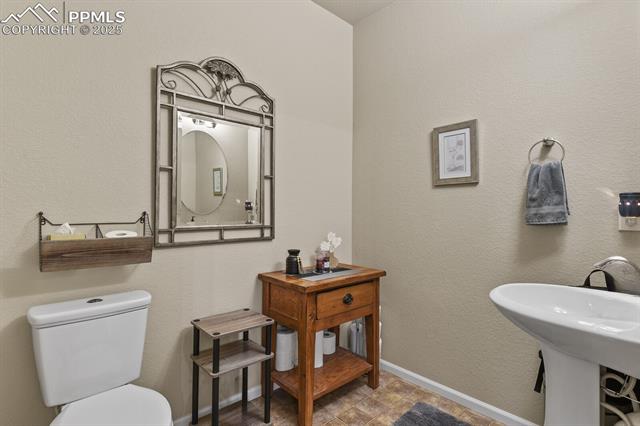 6556 Emerald Isle Heights