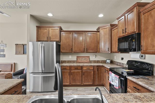 6556 Emerald Isle Heights