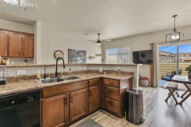 6556 Emerald Isle Heights