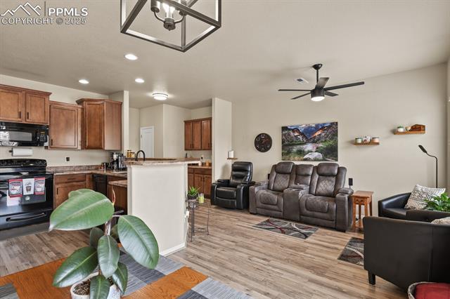 6556 Emerald Isle Heights