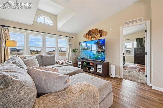 17220 Honeydew Court