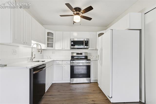 6980 E Girard Avenue 204