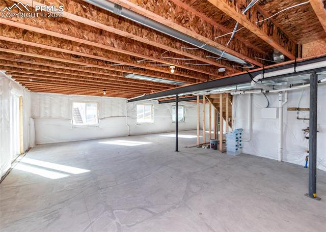5649 Makalu Drive