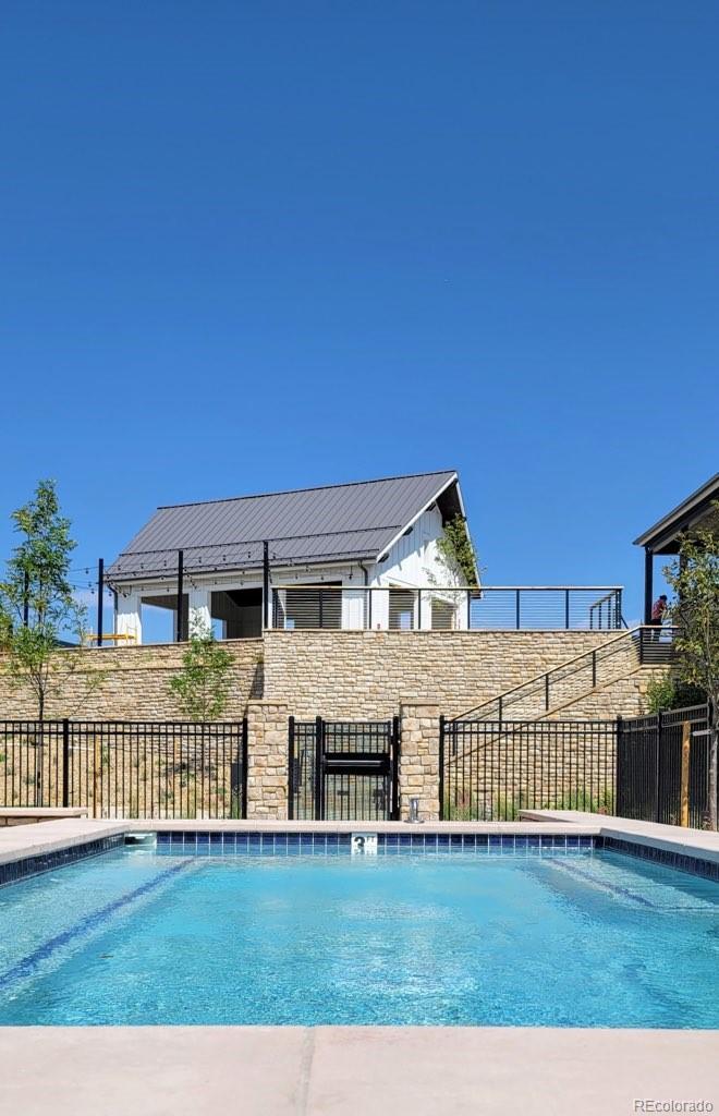 5572 Shadescale Way