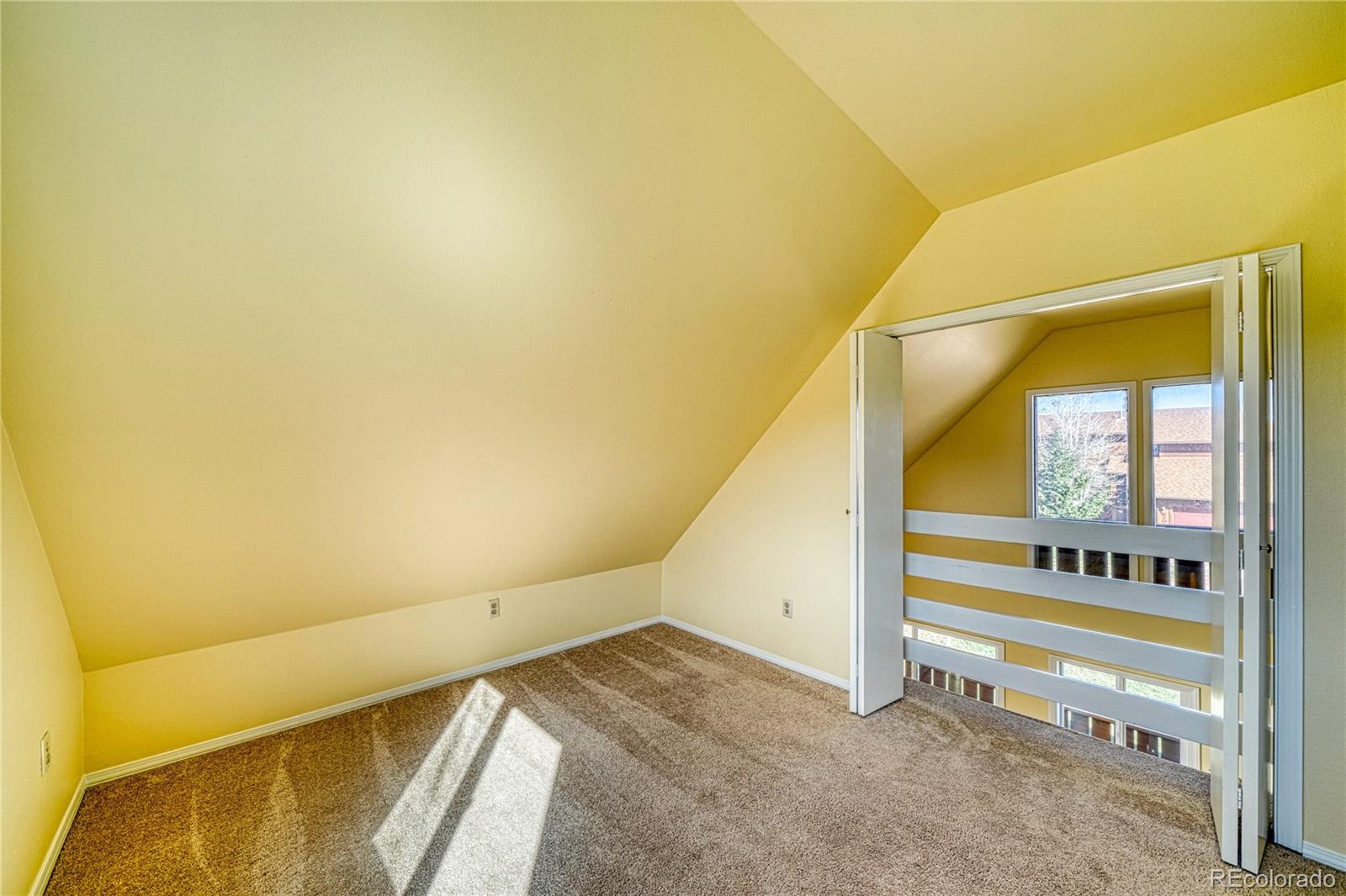 935 Forest Hill Road