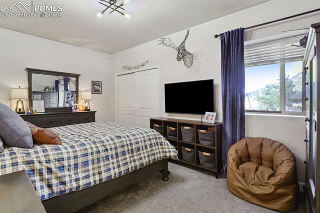 1142 Greenland Forest Drive