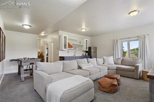 1142 Greenland Forest Drive