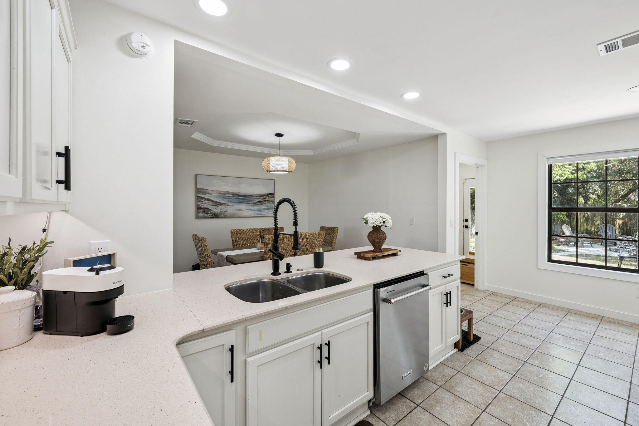 124 Meadow Woods Lane