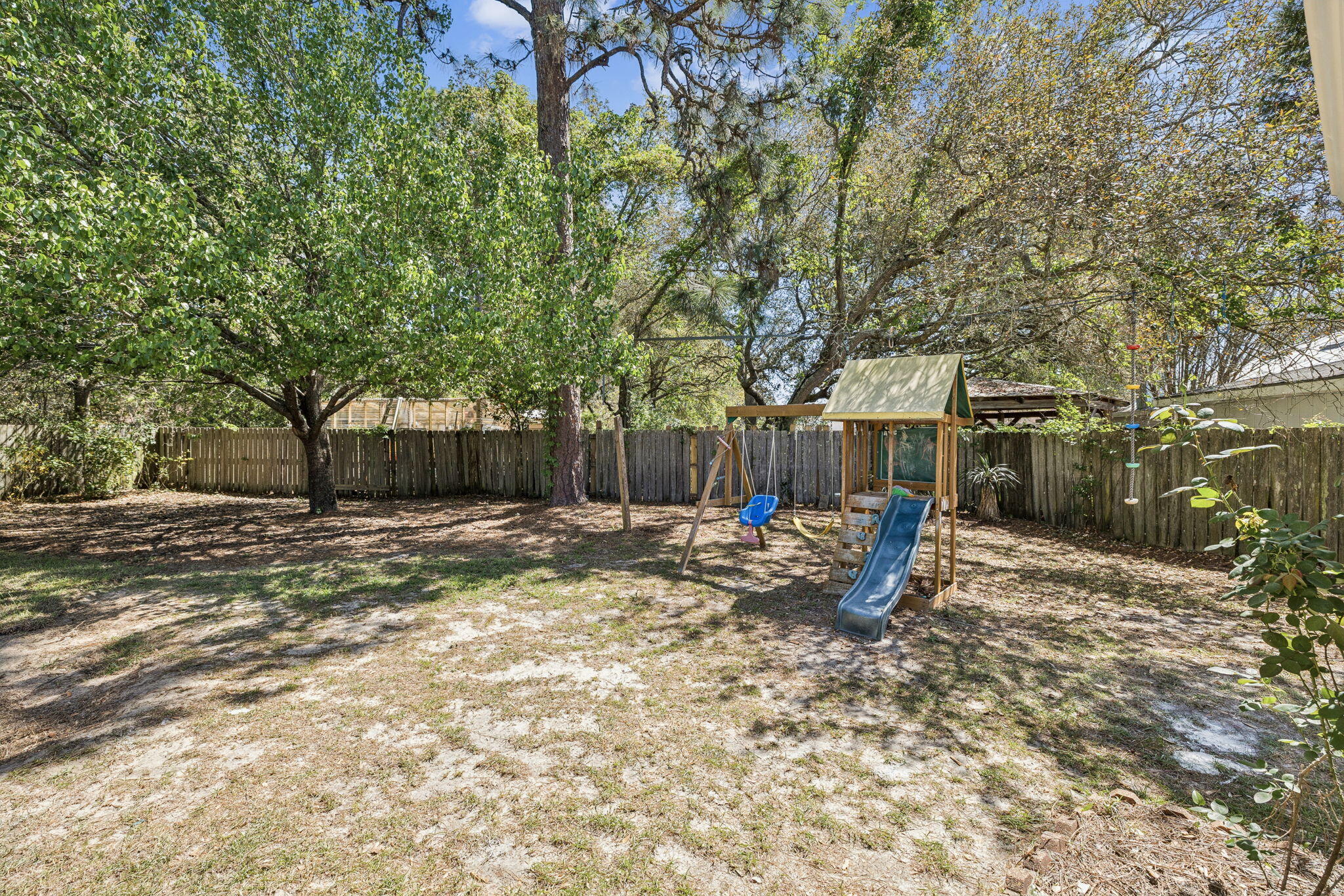 124 Meadow Woods Lane